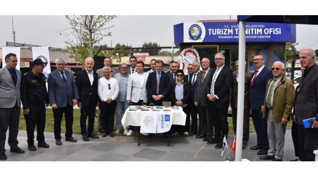 Salihli turizm tanıtım ofisi hizmete açıldı