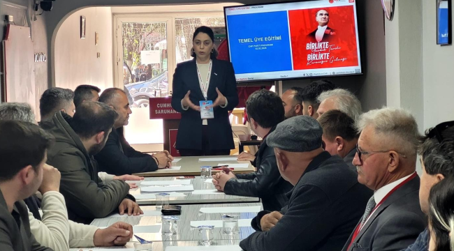 Saruhanlı'da üye eğitimi-CHP parti programı eğitimi