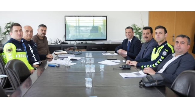 Toplantıda şehir içi ulaşımda düzenlemeler ele alındı