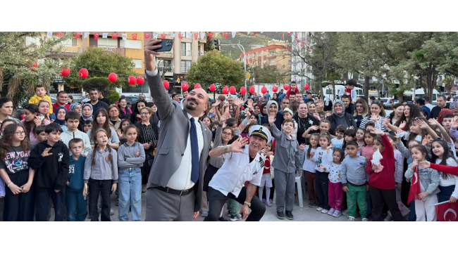 Yusnusemre'de 4 mahallede renkli ve eğlenceli çocuk gösterileri