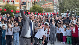 Yusnusemre'de 4 mahallede renkli ve eğlenceli çocuk gösterileri