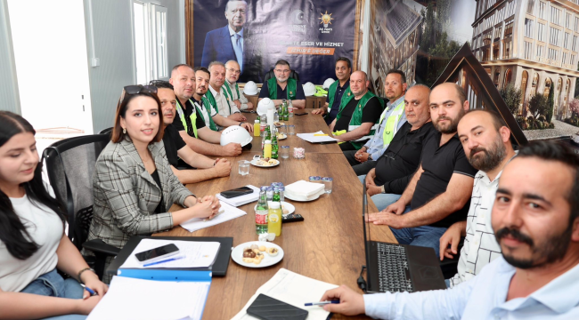 AKP İzmir'de il binası yapıyor