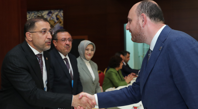 Başkan Turgut daraltılmış il başkanları toplantısına katıldı