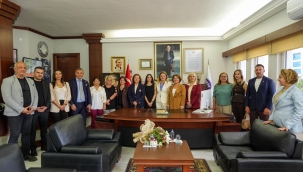 CHP kadın kolları genel başkanı Asu Kaya,Didim belediye başkanı Gençay'ı ziyaret etti