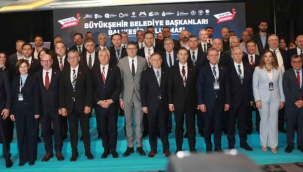 CHP'li büyükşehir belediye başkanları Balıkesir'de toplandı