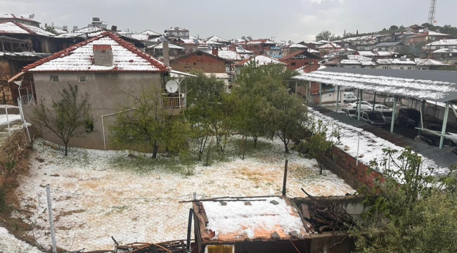 Demirci'yi dolu vurdu