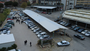 Hizmete giren Demirci 2.el oto pazarında 60 araç satıldı