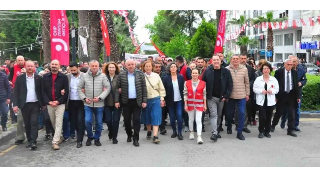 Manisa'da 1 mayıs çoşkuyla kutlandı