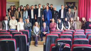MESO başkanı Akyüz öğrencilere emlak yönetimi ve danışmanlığı dersi verdi