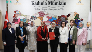 Salihli AKP kadın kolları başkanlığına atanan Taylan mazbatasını aldı