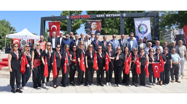 Salihlili kadın girişimciler kentte bayram havası estirdi