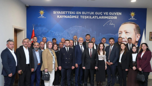 Saruhanlı 29 mahalle muhtarı AKP genel başkanı Erdoğan'la görüştü