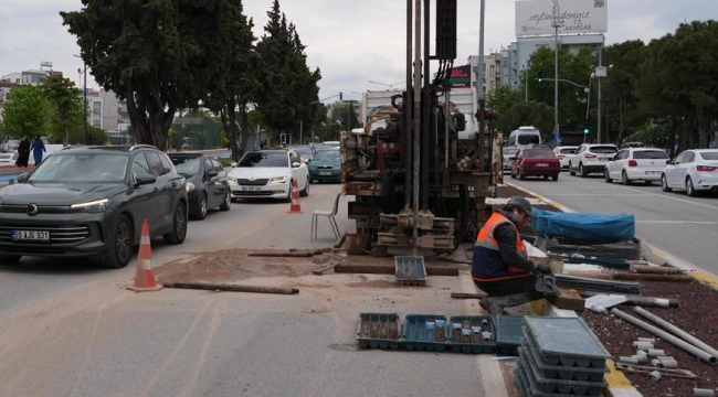 Trafiği rahatlatacak üst geçit etüt çalışmaları başladı