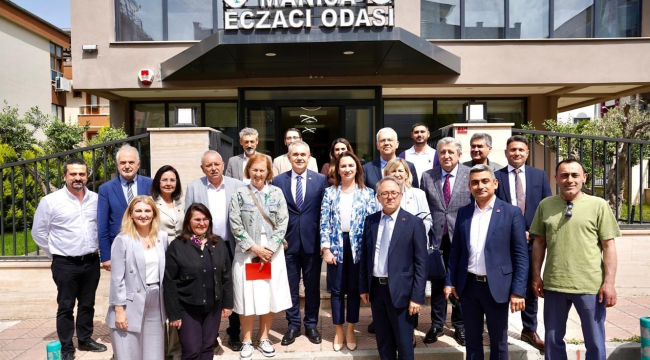 Ziyarette eczacıların talepleri ele alındı