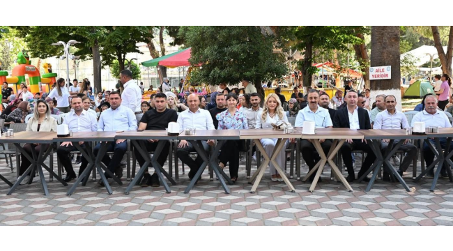 2.Gölmarmara bağ yaprağı festivali tüm coşkusuyla devam ediyor