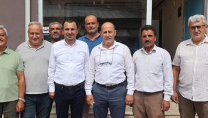 Ahmetli'de esnaf ziyaretine milletvekili Evirgen'de katıldı