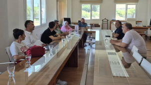  Ahmetli ve Turgutlu'da salamura yaprak ihracatı yapan firmalar ziyaret edildi