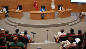 Akhisar belediye meclisinde CHP- MHP işbirliği