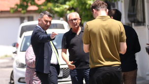 Akhisar'da bir mahalle 50 yıl sonra asfaltlandı