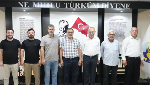 Başkan Çetin mahalle muhtarlarına bilgi aktardı