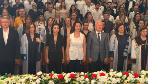 Başkan Mutlu mezuniyet törenine katıldı