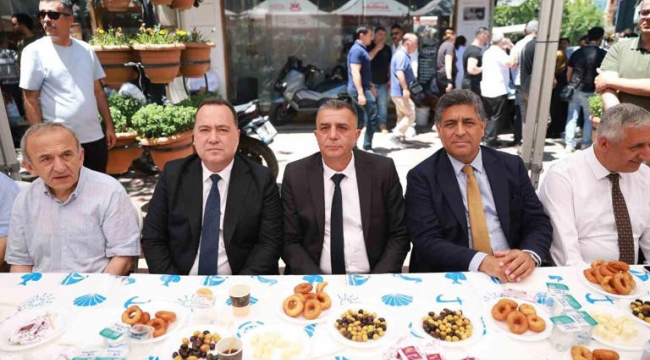 Başkan Şimşek,düzenlediği hayırla taziyeleri kabul etti