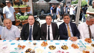 Başkan Şimşek,düzenlediği hayırla taziyeleri kabul etti