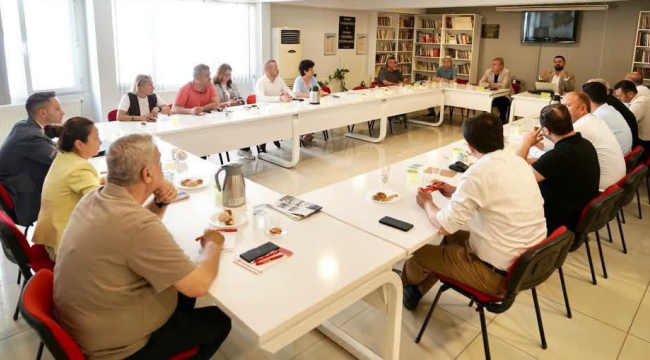 CHP Manisa ilçe başkanları toplantısı yapıldı