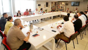 CHP Manisa ilçe başkanları toplantısı yapıldı