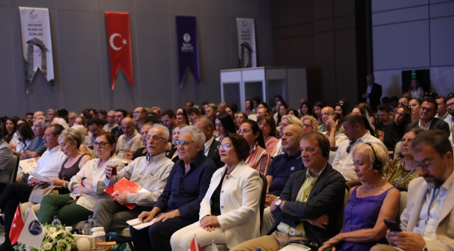 Didim'de 5. Uluslararası Akdeniz Edebiyat Günleri başladı