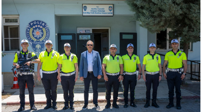 Emniyet müdürü Karayel Kula ve Salihli bölge trafik istasyonlarını denetledi