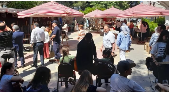 Gördes halk eğitim yılsonu sergisi açıldı