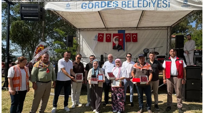Gördes'in en güzel kirazı seçildi