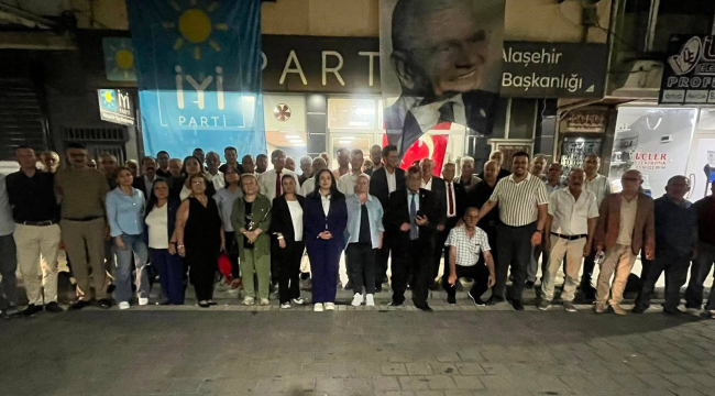 İyi parti il teşkilatı Alaşehir'de toplandı
