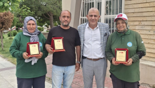 Manisa'da bir ilk: Ödüllü temizlikçiler iş başında