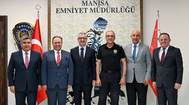 Müdür Karayel'e meslektaşlarından hayırlı olsun ziyareti