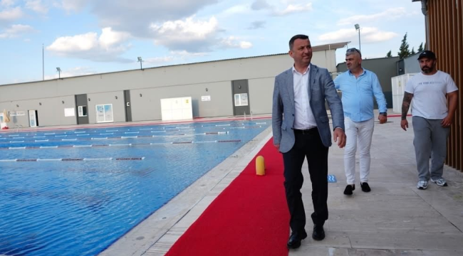 Olimpik yüzme havuzu kapılarını açıyor