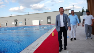 Olimpik yüzme havuzu kapılarını açıyor