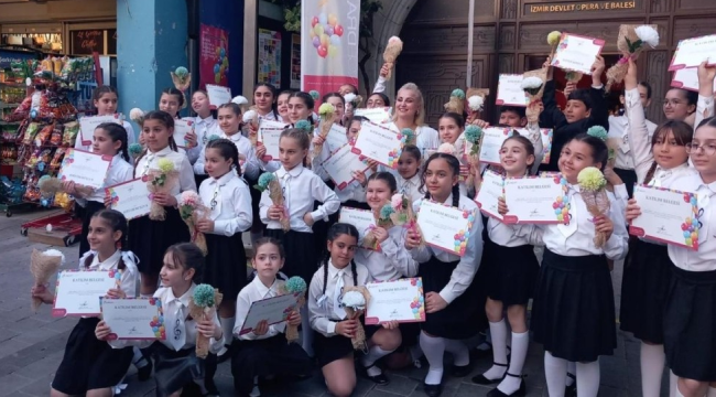 Ulusal ve uluslararası festivallerde ödülle döndüler