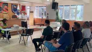 Emlakçılar sınavda ter döktü