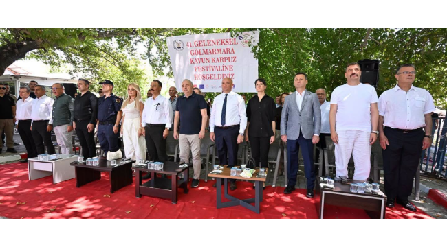 Gölmarmara kavun-karpuz festivali renkli görüntülerle sona erdi