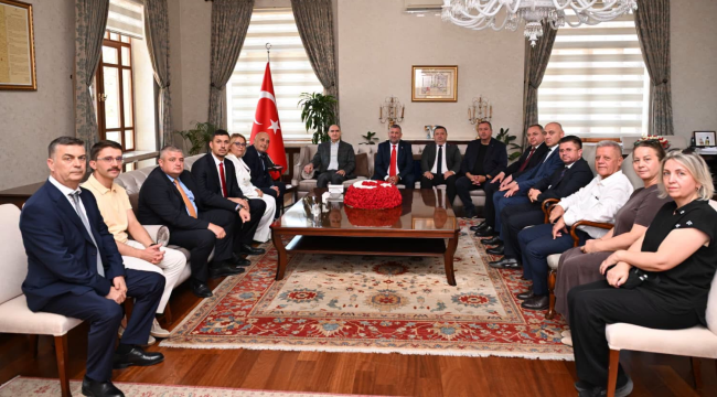HÖH heyeti vali Özkan'ı ziyaret etti