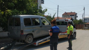Sokaklar 14 hurda araçtan temizlendi